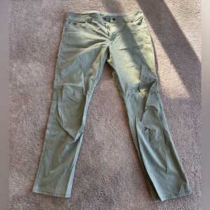 Kuhl outdoor pants